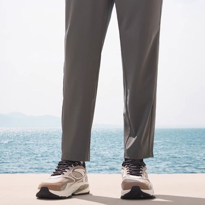メンズスポーツウェア 快適歩行ストレートパンツ