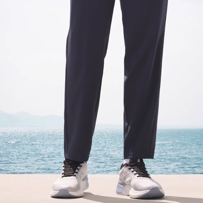 メンズスポーツウェア 快適歩行ストレートパンツ