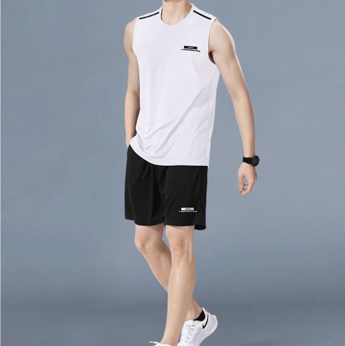 メンズスポーツウェア スタイリッシュ速乾トレーニングセット