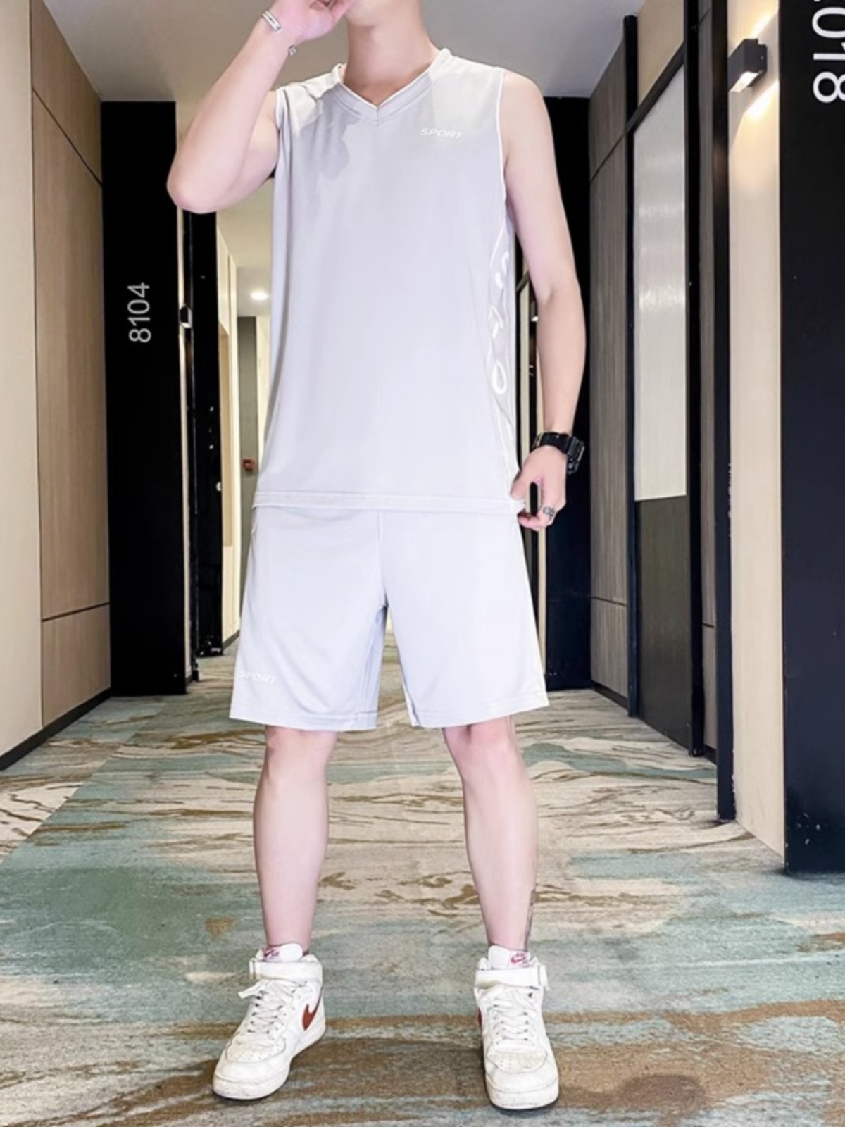 https://fulmo-img-server.com/startfit/75f51ce2-cdd7-49bd-8779-190518e55e63.jpg