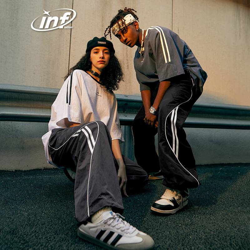 メンズスポーツウェア 男性用スポーツ風ワイド緩め裾ズボン 街系秋冬新作