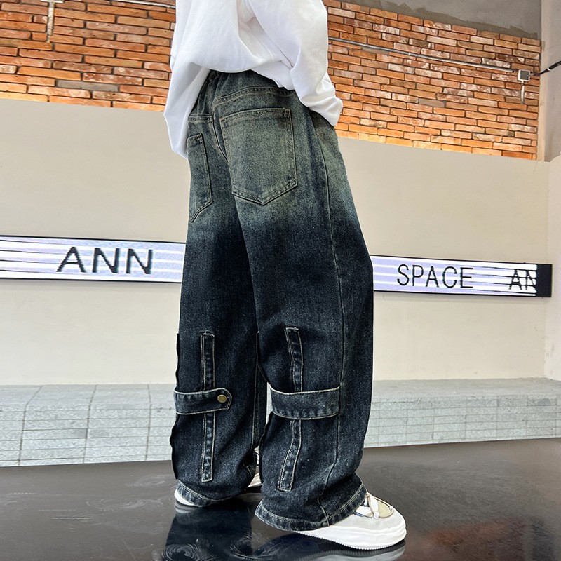 ストレートデニム ゆったりシルエット デニムパンツ