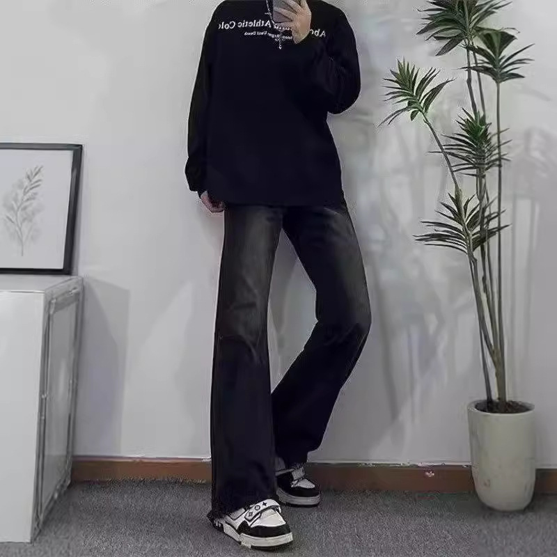 ヴィンテージ風ワイドストレートデニム