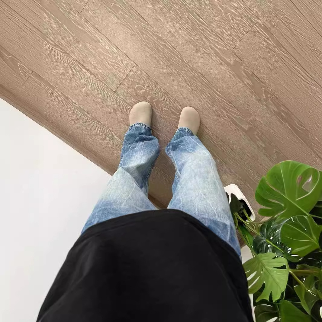 ストレートデニム ゆったりシルエット デニムパンツ