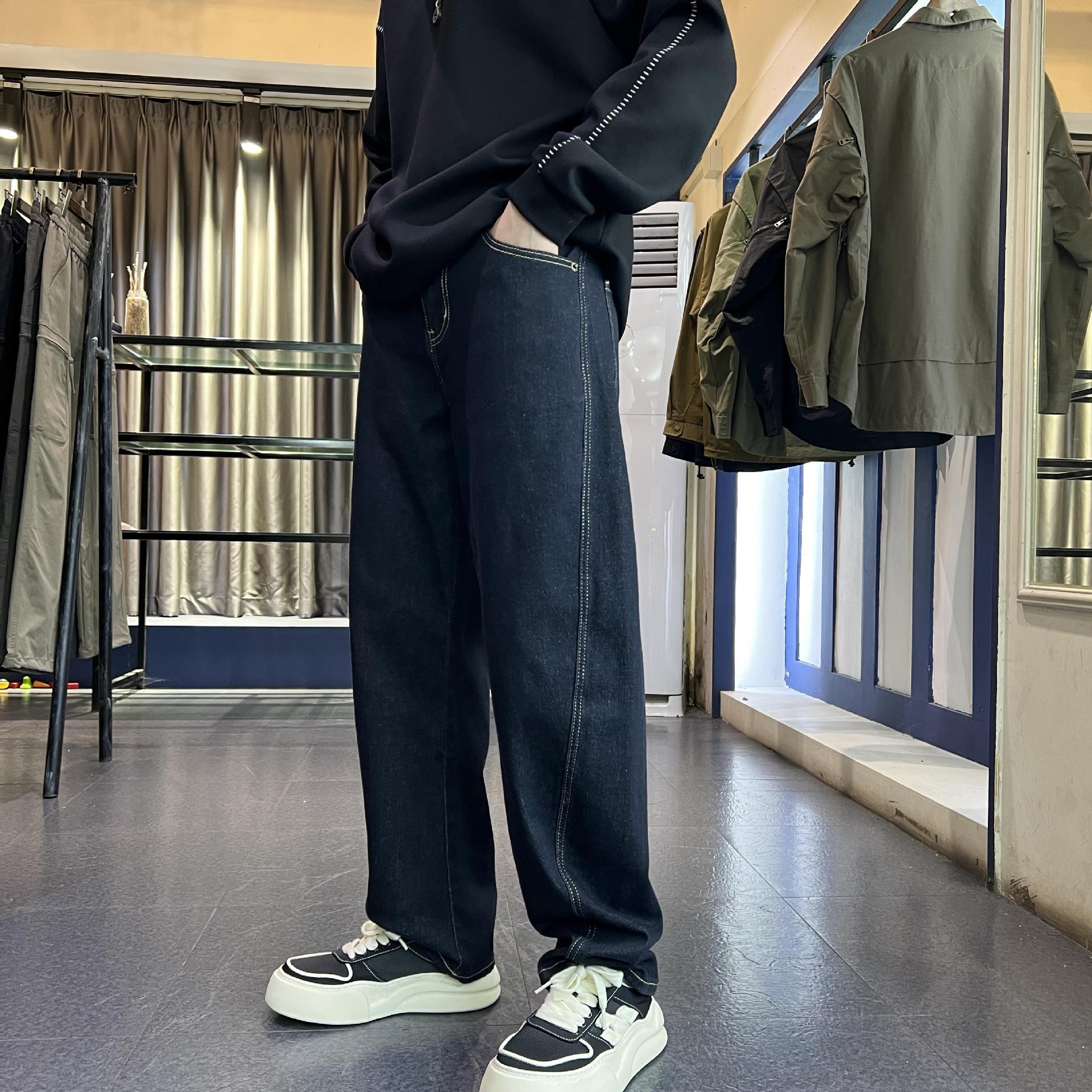シンプルルーズストレートデニム