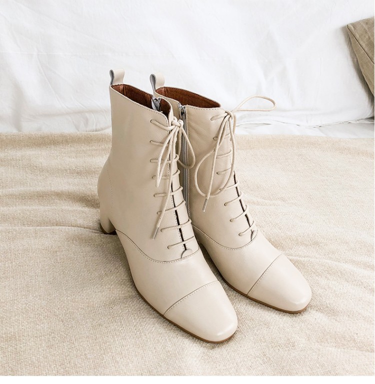 https://fulmo-img-server.com/stepchic/0c97abc8-9830-484a-9fc7-dc33592e76a5.jpg
