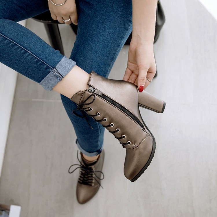 https://fulmo-img-server.com/stepchic/14cdf0aa-c228-4d04-8650-ff457054bd18.jpg