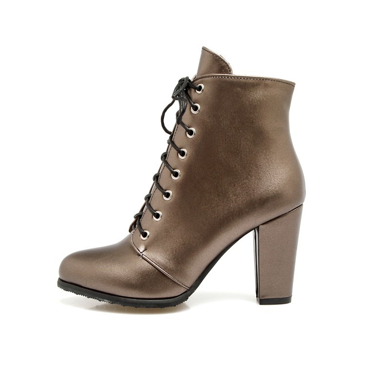 https://fulmo-img-server.com/stepchic/1706fbe9-5851-4ad6-b9b6-95bdf2ec5f13.jpg