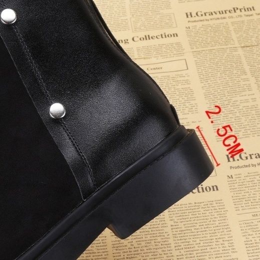 ショートブーツ サイドファスナー装飾金具付き本革ショートブーツ