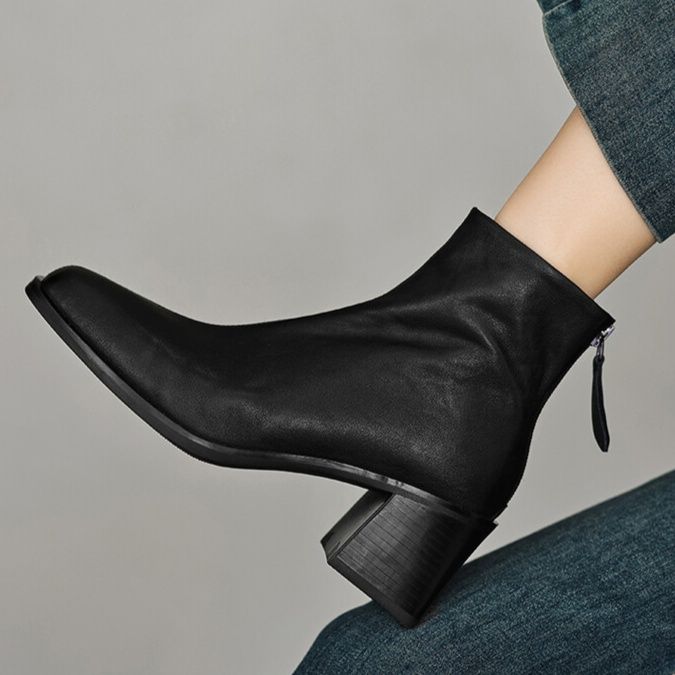 ショートブーツ 本革太めヒールショートブーツ