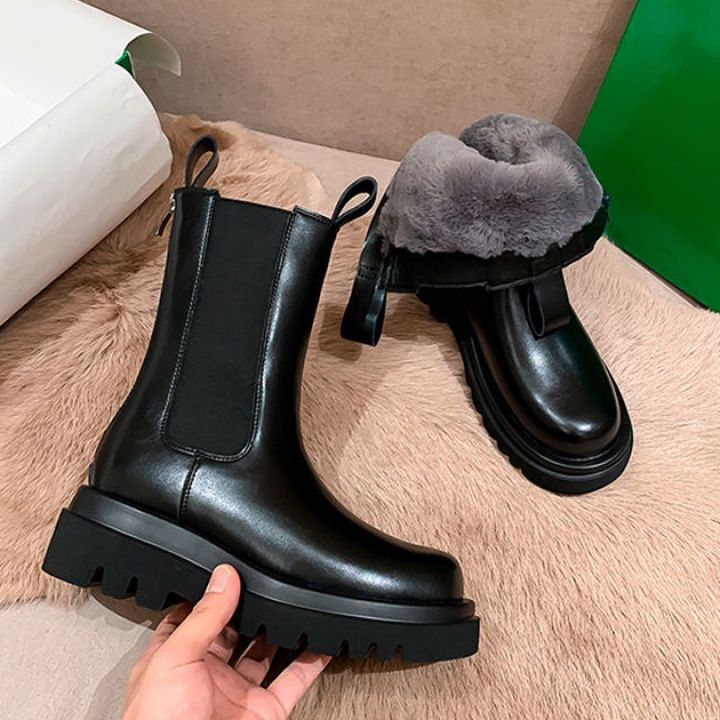 ショートブーツ ボリューム厚底サイドゴア毛足付きレザーショートブーツ