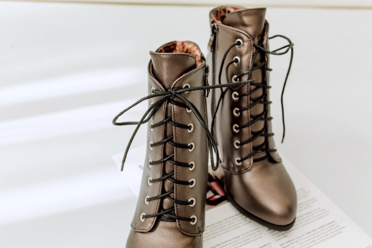 https://fulmo-img-server.com/stepchic/2974d07f-72cf-439c-9899-de01cd17de2c.jpg