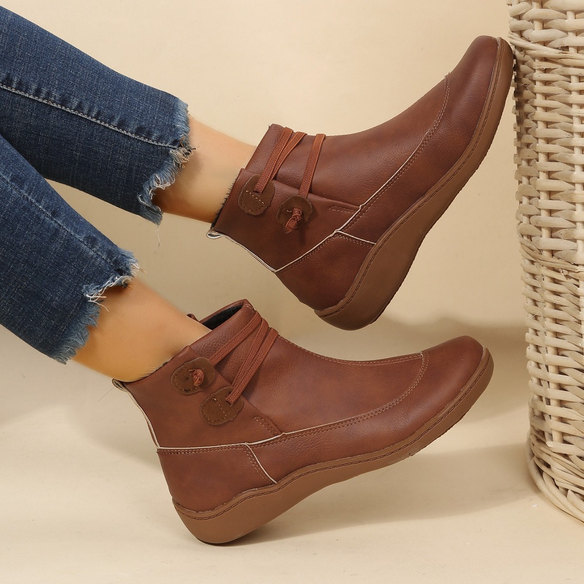 https://fulmo-img-server.com/stepchic/2c0f56ed-79df-4d6f-b5a5-37dff8db7a67.jpg