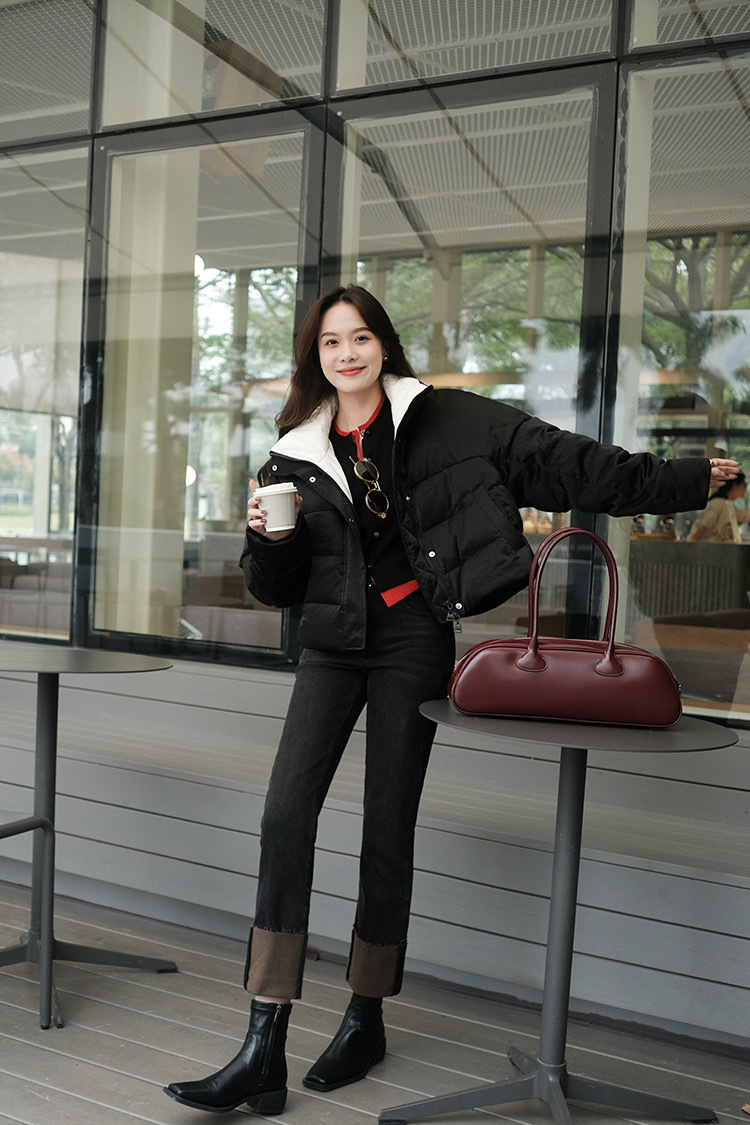 https://fulmo-img-server.com/stepchic/3294adf8-9085-4b63-87ce-1739053eafb8.jpg