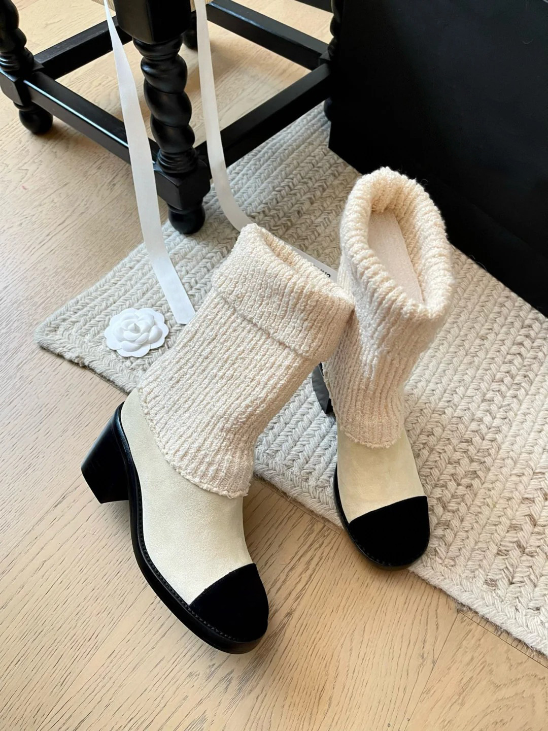 https://fulmo-img-server.com/stepchic/34041d90-3c24-4d7b-b735-c83249ce0451.jpg