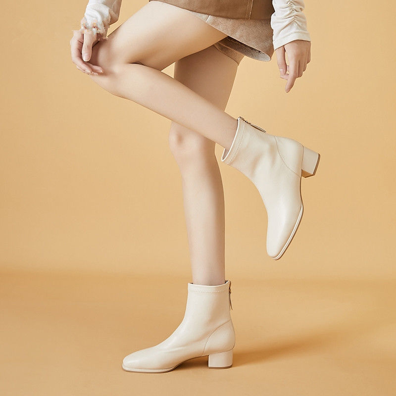 https://fulmo-img-server.com/stepchic/39fb3f7f-bd9e-4736-8adb-f13e5321bf7c.jpg