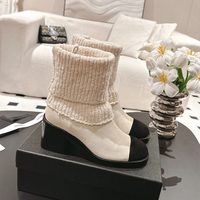 https://fulmo-img-server.com/stepchic/3e39f266-b8ef-40a2-8a72-21ee139cee52.jpg