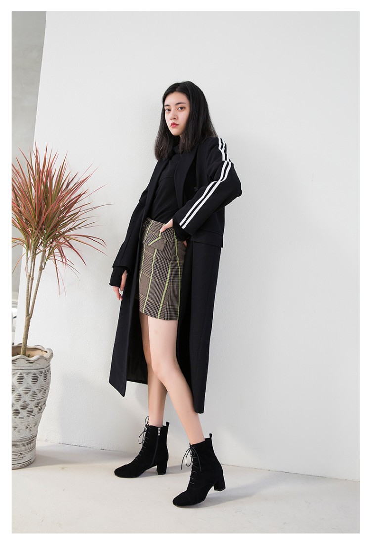https://fulmo-img-server.com/stepchic/40bdc105-fe4b-43b6-9eb1-04d0cd4f3fd7.jpg