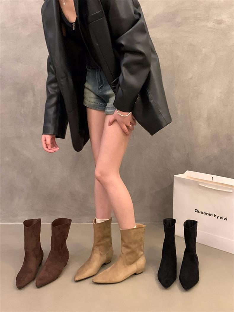 https://fulmo-img-server.com/stepchic/46c89af6-4fee-4765-aff6-ffceb871bdde.jpg