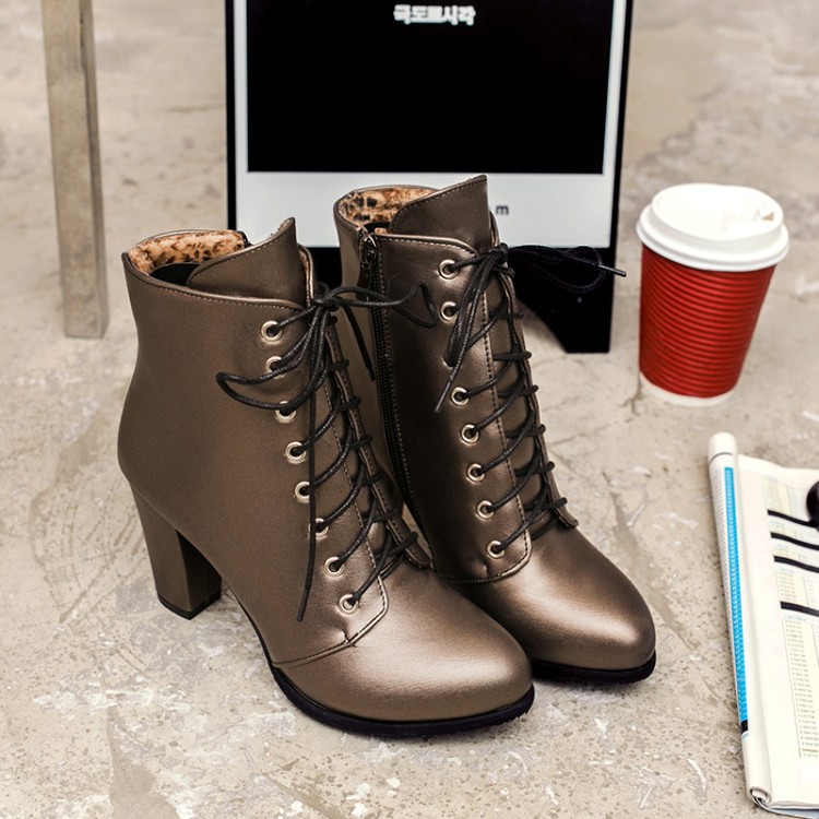 https://fulmo-img-server.com/stepchic/476531f3-4eae-4c59-9ced-c68289554bc8.jpg