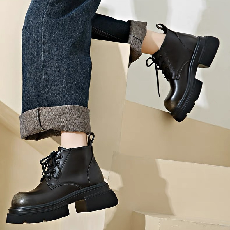 ショートブーツ 厚底プラットフォーム編み上げショートブーツ