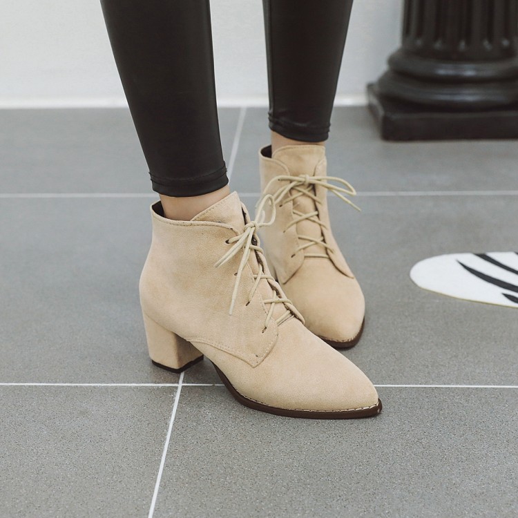 https://fulmo-img-server.com/stepchic/61add718-ab36-4ca5-b7ff-18f6d4a32a04.jpg