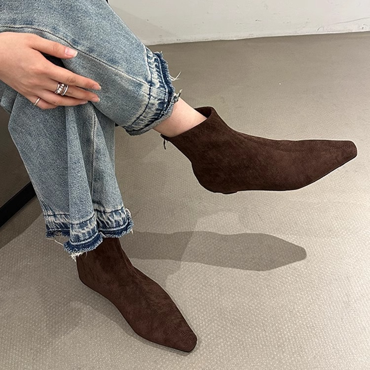 https://fulmo-img-server.com/stepchic/6b28c9ef-9af6-4fce-b04a-40dac3e1b5e3.jpg