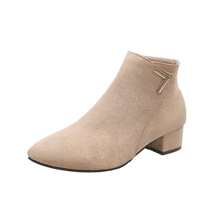 https://fulmo-img-server.com/stepchic/727dfa88-7133-4d75-93c4-65dd60f00393.jpg