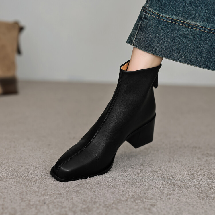 ショートブーツ 本革太め中跟筒状短靴