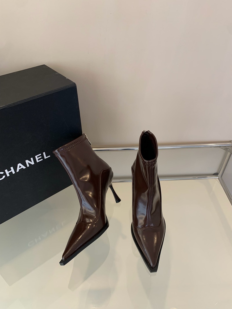https://fulmo-img-server.com/stepchic/7b648d49-3e6b-4943-8af3-0bd5e8cdca8f.jpg