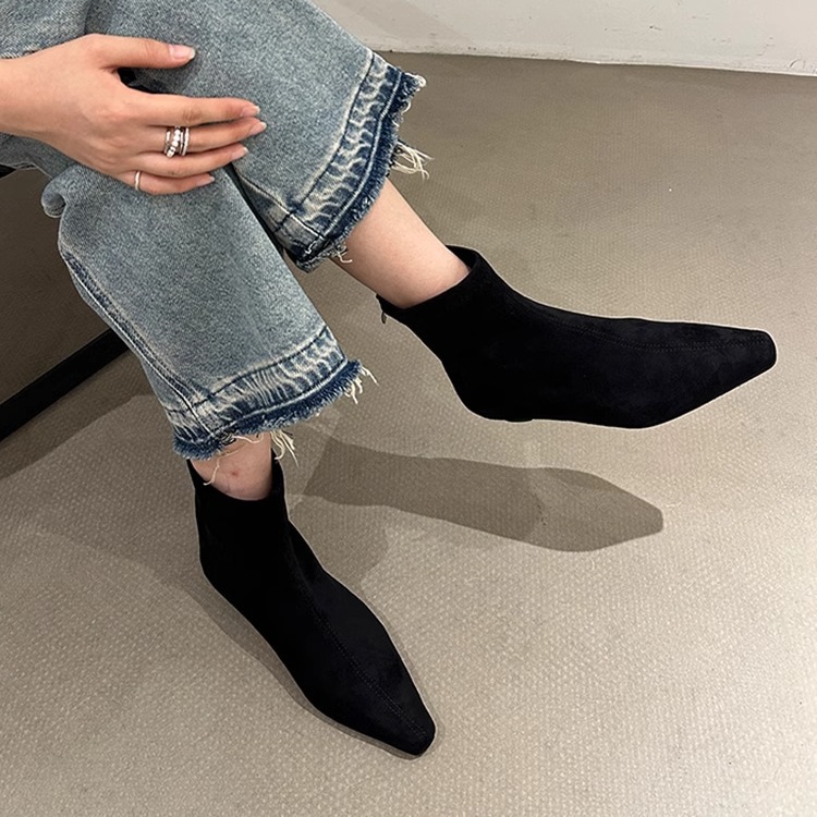 https://fulmo-img-server.com/stepchic/9d20cb35-e2fb-4fed-aa0f-08e4b564b73e.jpg