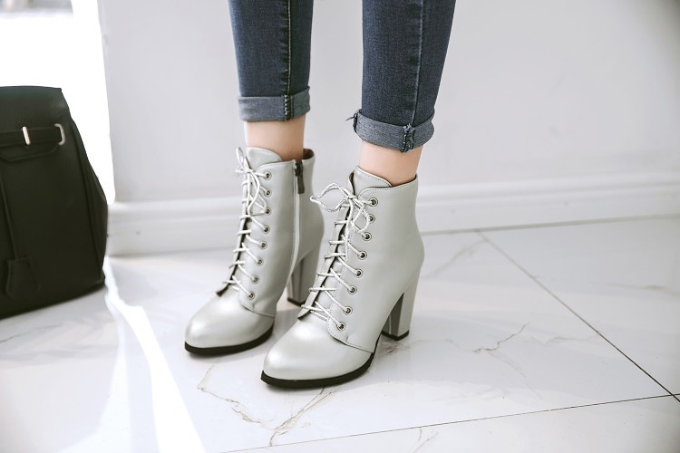 https://fulmo-img-server.com/stepchic/a32bc339-2ceb-4900-a95e-85c5d38bb9a9.jpg