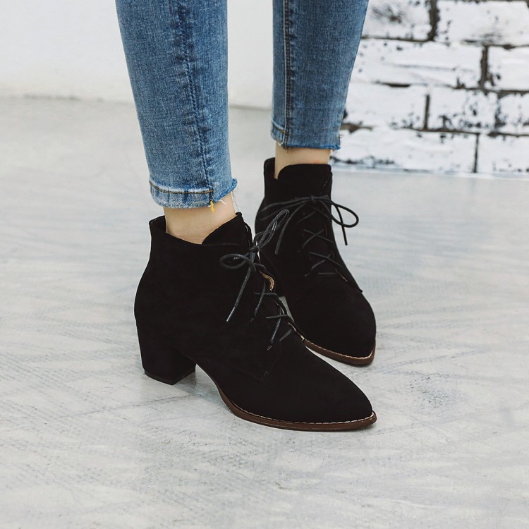 https://fulmo-img-server.com/stepchic/a74fe880-adf5-4c92-b2d5-e305dd1e0c3f.jpg