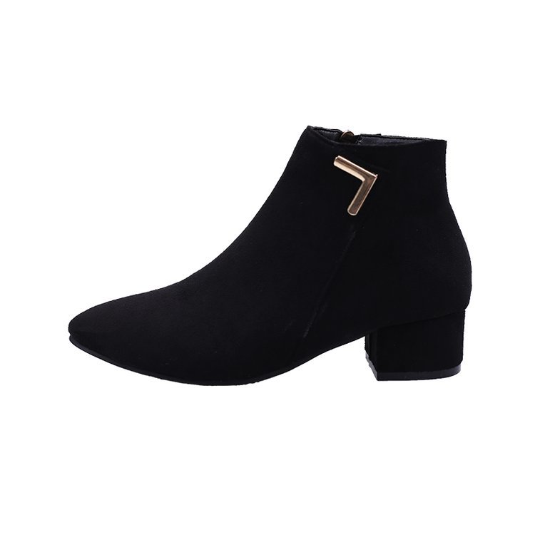 https://fulmo-img-server.com/stepchic/ac91fb3d-417d-4f3d-8817-468d7daee23b.jpg