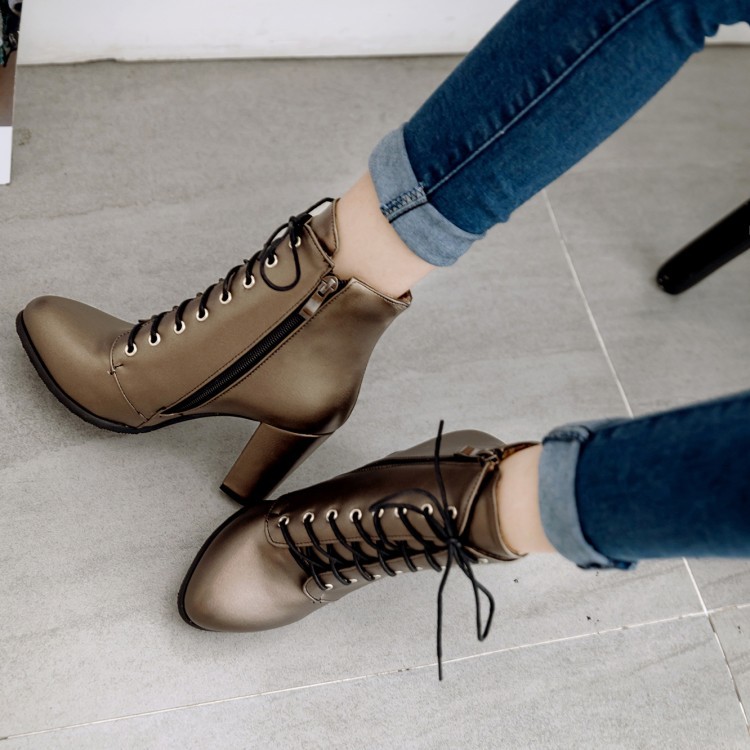 https://fulmo-img-server.com/stepchic/ae708531-3628-4bf6-b2cd-a6eae8d6f2dd.jpg