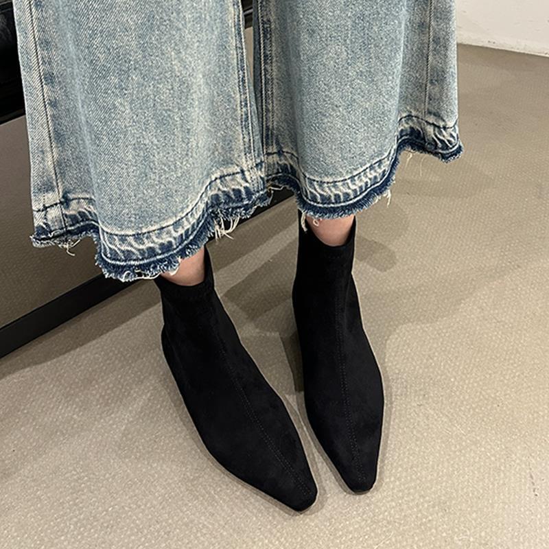 https://fulmo-img-server.com/stepchic/af544dc2-dfe5-4ae9-af97-aa5f1cfa6de9.jpg