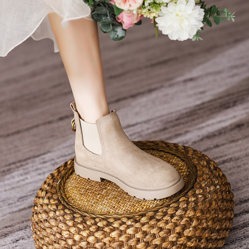 https://fulmo-img-server.com/stepchic/afb386eb-2b63-4518-80c4-ef2872186074.jpg