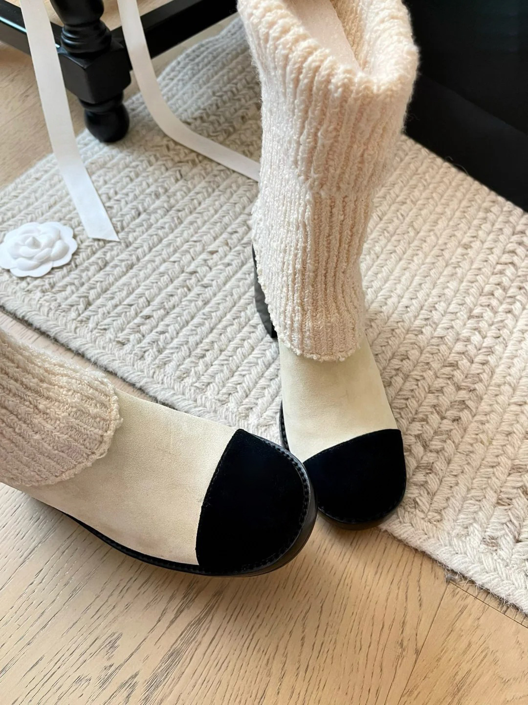 https://fulmo-img-server.com/stepchic/cc0521a9-646d-474e-9697-78b4ec9fb6d5.jpg