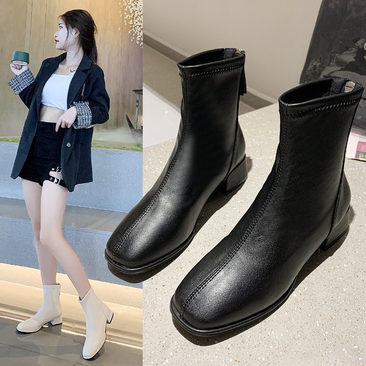 https://fulmo-img-server.com/stepchic/d9e11cfc-9487-45e8-9ffe-f9f7f6fe5dda.jpg