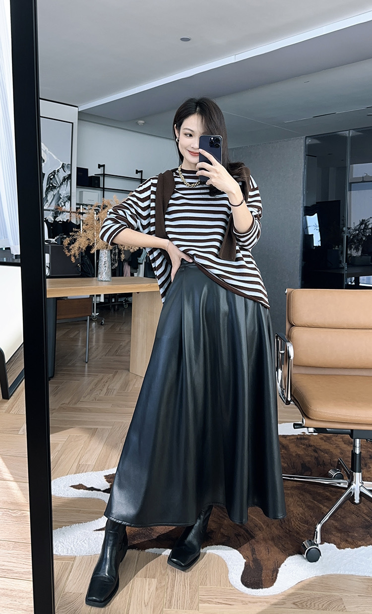 https://fulmo-img-server.com/stepchic/f88e959b-05e0-4739-a0ac-0b6a97709ea0.jpg