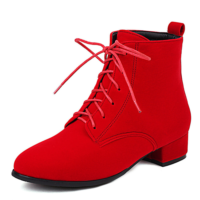 https://fulmo-img-server.com/stepchic/ff96f02e-f07f-4062-9d7e-ada7532c4f54.jpg
