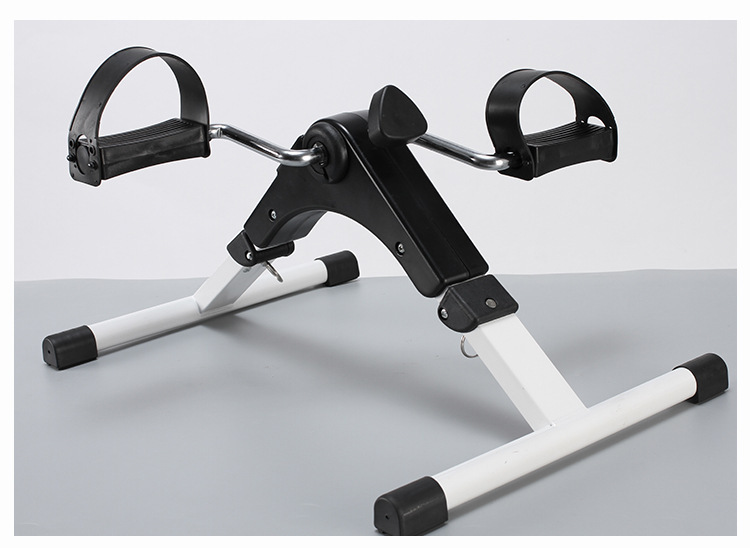 ステッパー 座ったままできるペダル式運動器具