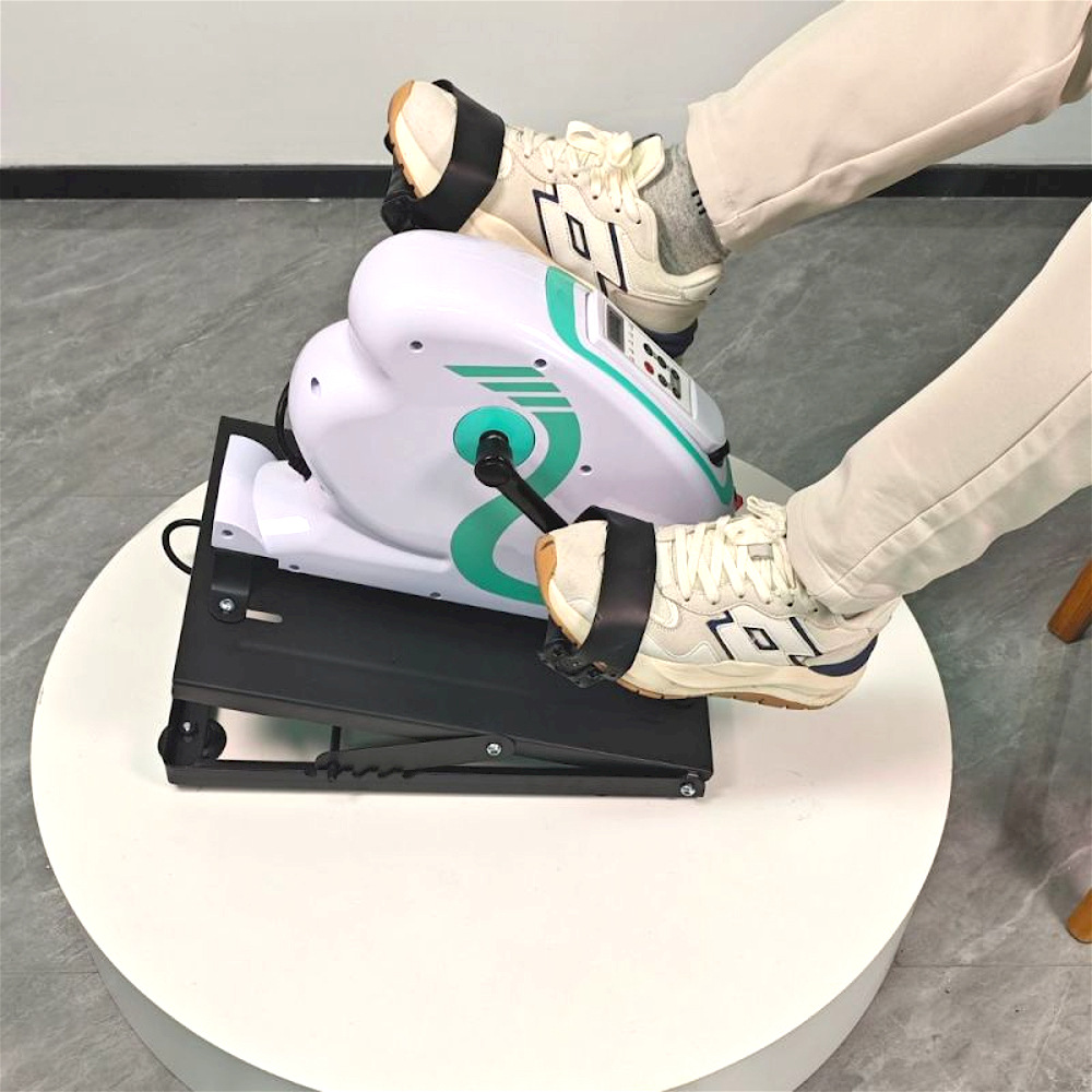静音コンパクト足踏みステッパー