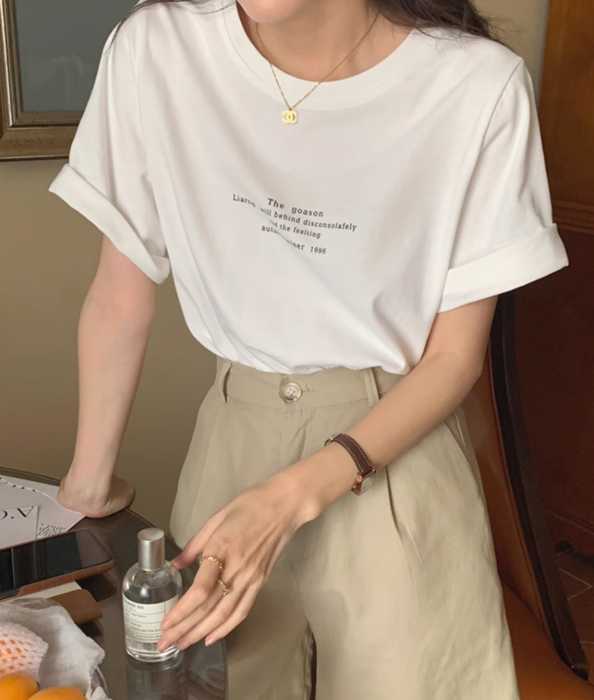 定番アイテム！骨格ストレート向けTシャツ5選