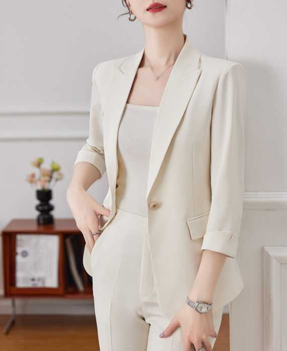 参考にしたい!骨格ストレートのおしゃれスーツ15選