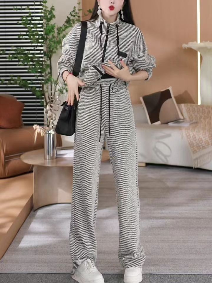 骨格ストレートストライプカジュアルセットアップ