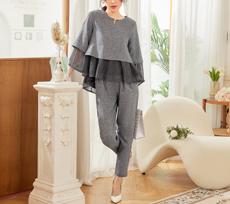 骨格ウェーブキーネックパンツスーツ