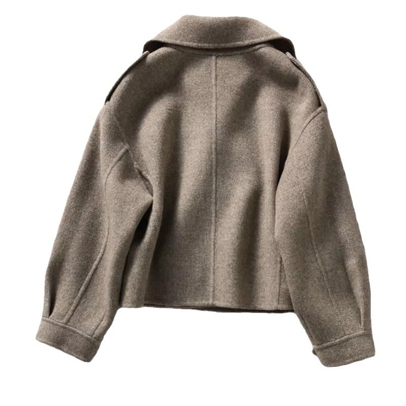 骨格ストレートショート丈チェスターコート