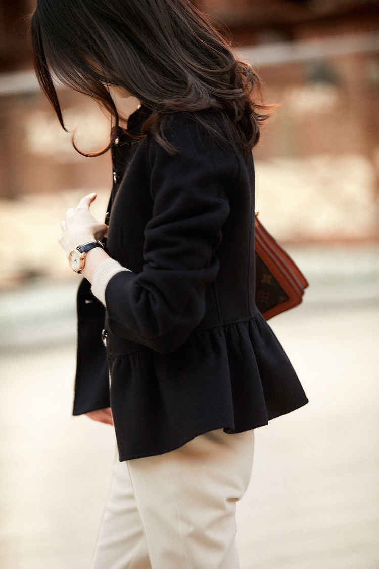 骨格ストレートスタンドカラーへプラムジャケット