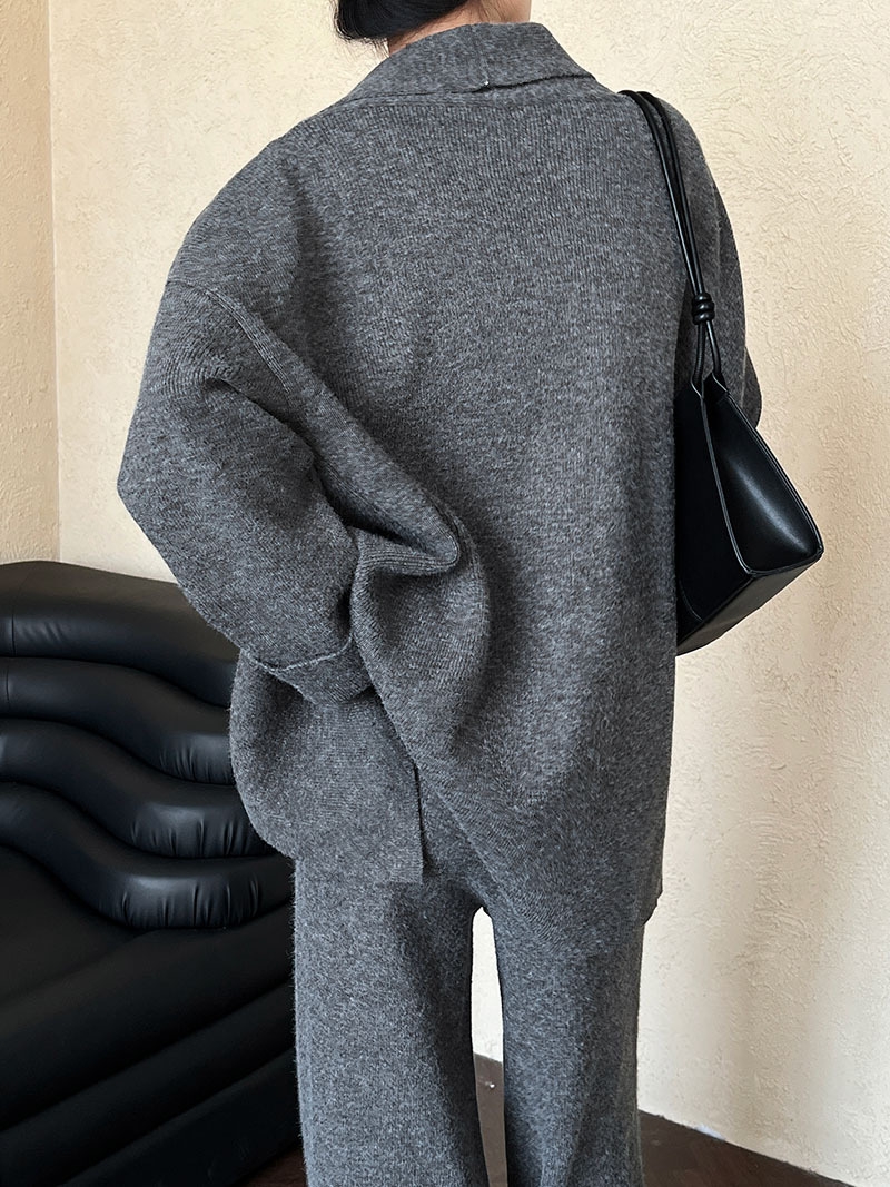 骨格ストレートスリーピースニットパンツセット